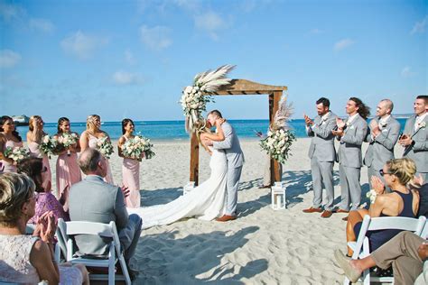Monterey beach station wedding 60 photos - Astyledwedding.com