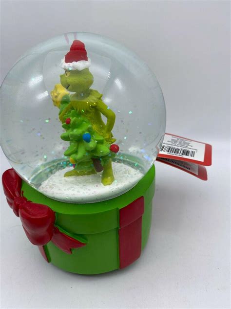 Merry Grinchmas Snow Globe The Grinch Snow Globe Dr. Seuss Classics ...