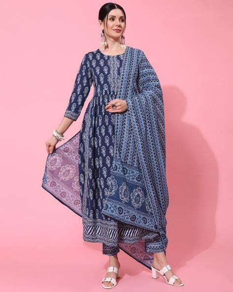 Floral Print Flared Kurta Set - Price History