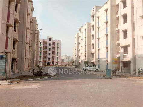 Dda Lig Flats Sector 34, delhi | Apartments/Flats - NoBroker