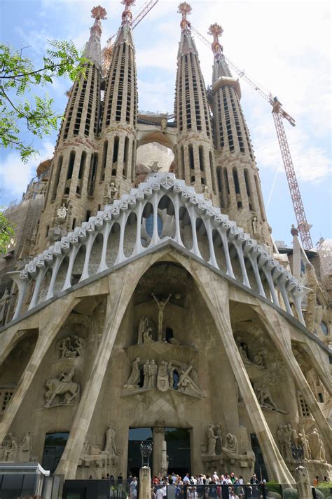 Barcelona in 26,000 Steps • Adventures of an Island Girl