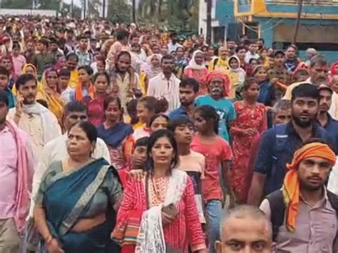 4-5 lakh devotees are performing Panchkoshi Parikrama in Ayodhya