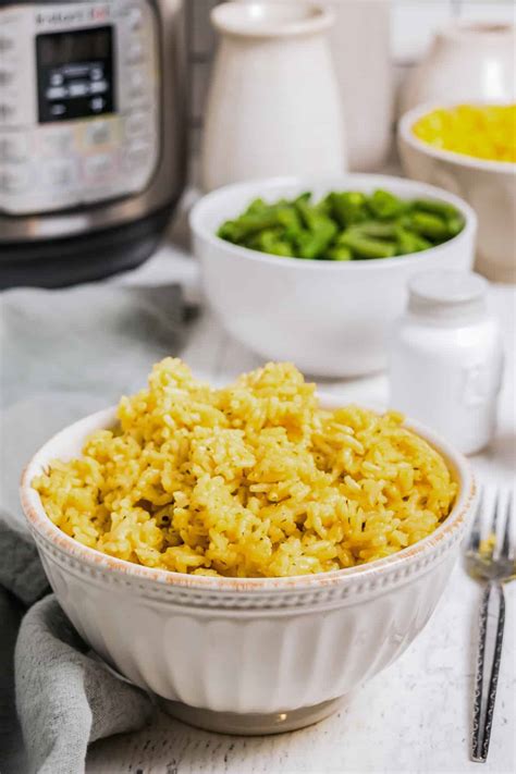 Instant Pot Chicken Flavored Rice - Easy Chicken Recipes
