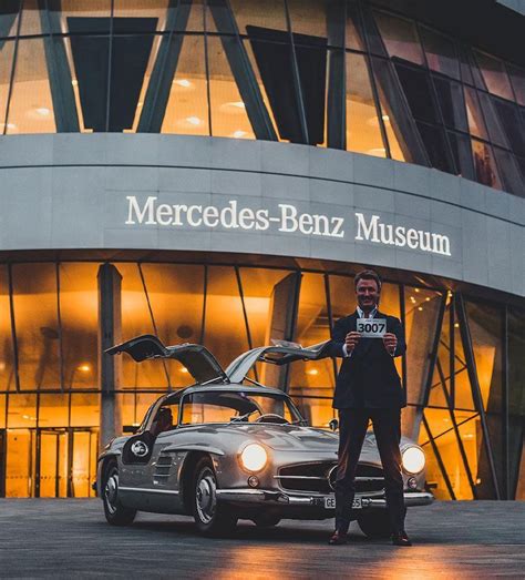 This 1955 Mercedes Benz has become the world’s most expensive car after ...