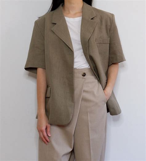 OVERSIZED SHORT SLEEVE LINEN BLAZER | Short sleeve blazer outfit, Short ...