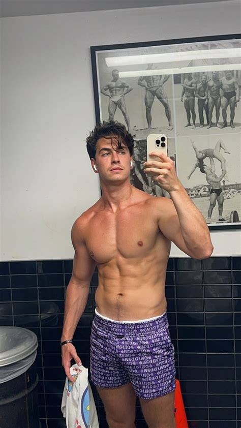 matt rhoades on Tumblr