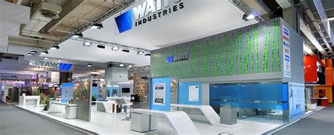 GRUPO LBM: Customer Reviews, Stands and Services
