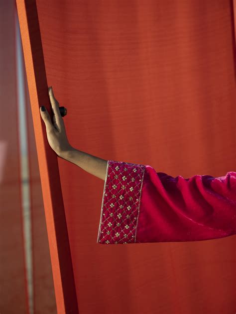 Buy Women Kurta Sets for Elegant Indian Celebrations – Page 3 – Raji Ramniq