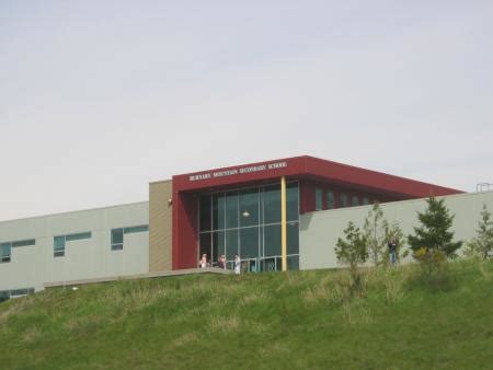 Burnaby Mountain Secondary School - British Columbia - Canada: Ratings ...