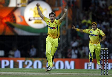 3 former CSK players in their prime who would have fit the current team ...