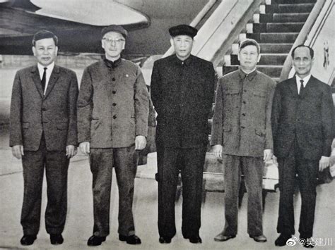 1970年5月，越共第一书记黎笋来访。黎笋好像一直干到了八十年代。__财经头条
