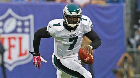 Michael Vick of Philadelphia Eagles expects to start at QB for a team ...
