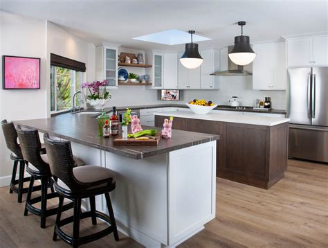 Kitchen Cabinet Colors With Light Wood Floors | Viewfloor.co