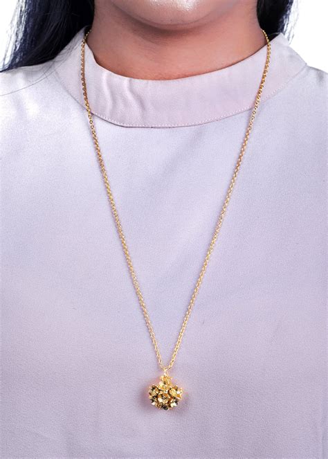 Get Gold Plated Floral Mesh Necklace at ₹ 1150 | LBB Shop