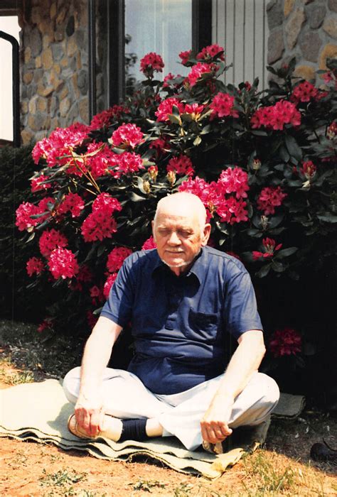 Robert A. Monroe Photo Portrait Gallery : The Monroe Institute : Free ...