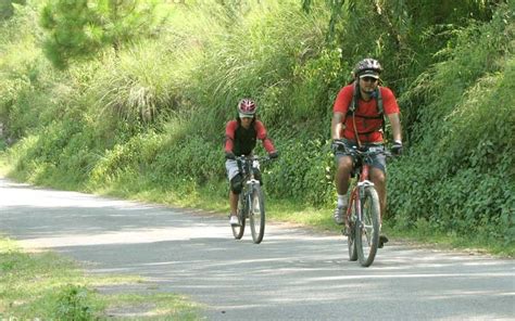 CYCLING TRIP MUSSOORIE, DHANAULTI, KANATAL, SURSINGDHAR | GIO