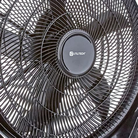 Utilitech 20-in 120 -Volt 3 -Speed High Velocity Indoor Black Box Fan ...