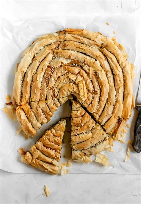 Spanakopita Recipe (Greek Spinach and Feta Pie) - Baked Ambrosia