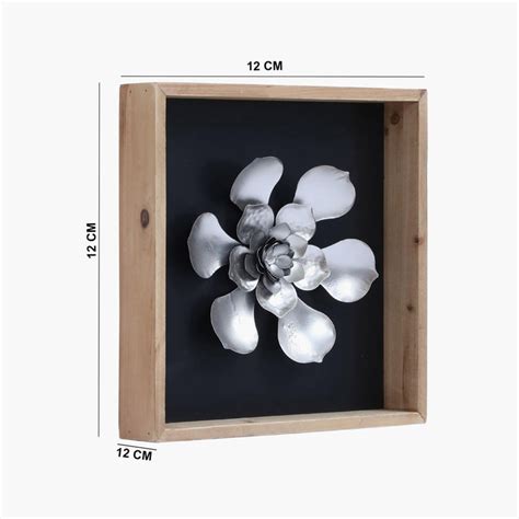 Buy VEDAS Metal Star Jasmine Wall Accent from Vedas at just INR 4999.0