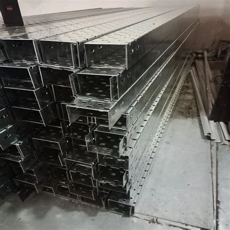 Ladder Cable Tray - GP perforeted Cable Tray Service Provider from ...