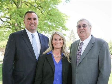 Gary Rollins Funeral Home, 330 Catoctin Ave, Frederick, MD 21701, US ...