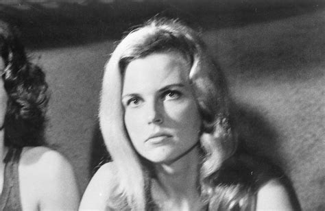 Brooke Mills Actress