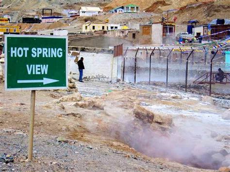 Book Yourselves At This Resort In Chumathang And Stay By The Hot ...