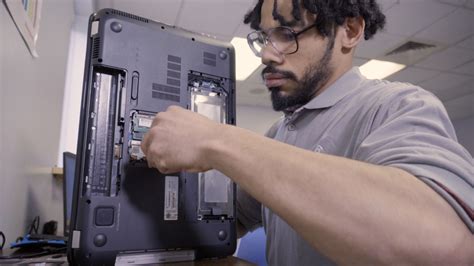 Computer Networking Technology Program 的图像结果