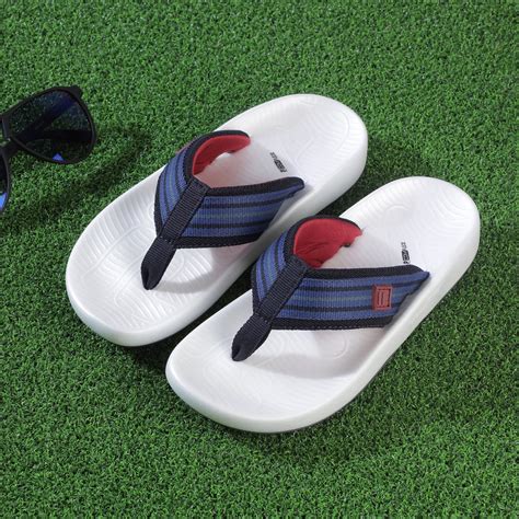 Buy Fila Men Navy Ario Mel Thong @ Rs ₹ 4499 | Fila India