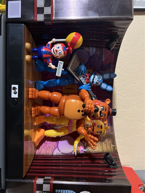 FNAF 2 Stage Popcorn Bucket Characters & Stage Lights Five Nights At ...