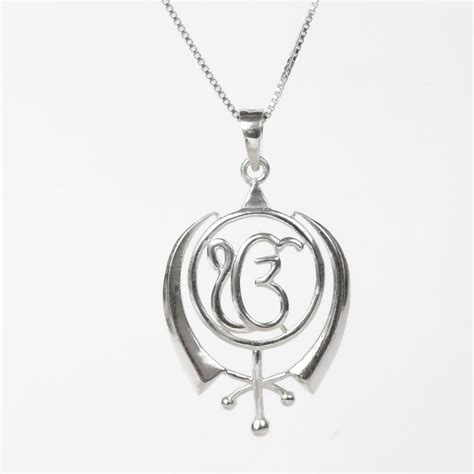 Ik Onkar Pendant – Silveronaire