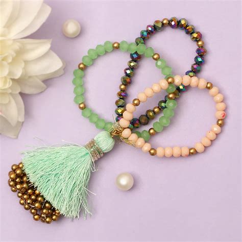 Handmade Rakhi Bracelet For Bhabhi/Sister – The Purple Tree