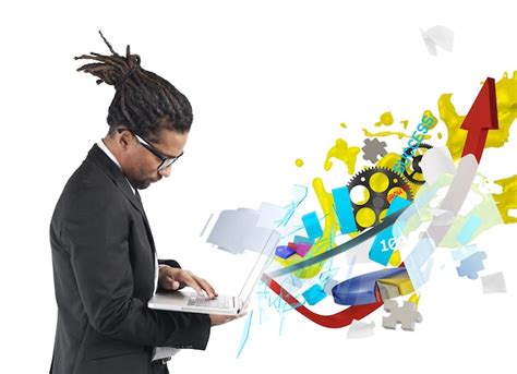 Man Using Phone Side View 的图像结果