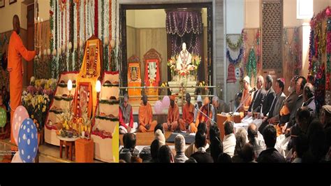 Redeeming the Redemptor; The Ramakrishna-Vivekananda Way - Campus Chronicle