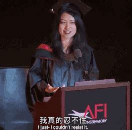 中国留美留学生毕业演讲惹争议，你见过哪些奇葩爱国方式呢？_凤凰资讯