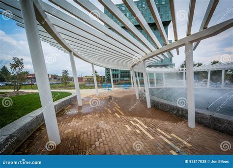 Fountain at First Ward Park in Uptown Charlotte, North Carolina. Stock ...