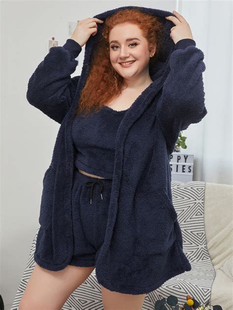 Plus 3pack Flannel Tank Pajama Set & Robe