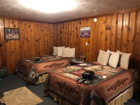 MANGOLD'S GENERAL STORE & MOTEL (Saltese) - Campground Reviews & Photos ...