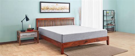 Finding the Perfect Bed: Wooden vs Upholstered: Which is Better ...