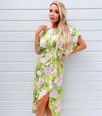 AX Paris Green Floral Midi Dress | New Look
