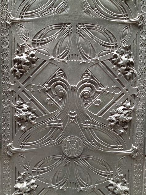 Detail of Carson Pirie Scott Building in Chicago