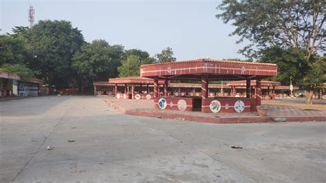 Ground Report: Sircilla weavers demand more government orders, power ...