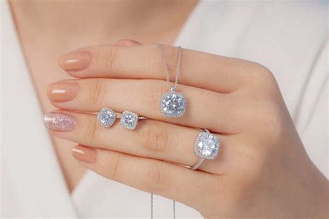 Lab-Grown Sustainable Diamonds Are A Millennial Girl’s New Best Friend ...