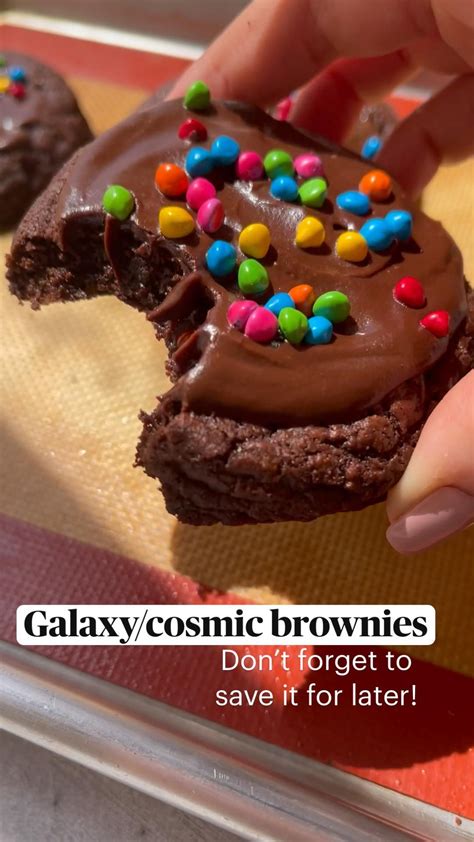 Crumbl galaxy cosmic brownies recipe with the fudgiest brownie cookie ...