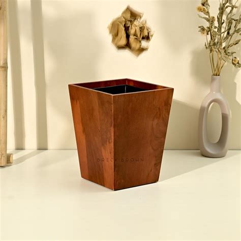 Brick Brown Premium Solid Wood Dwindle Wastebasket | Dustbin With ...