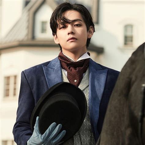 Want a lean frame like Kim Taehyung? Check out his workout routine!