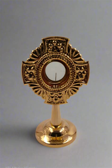 Graceful Display: Gold-Plated Monstrance for Intimate Settings – Living ...