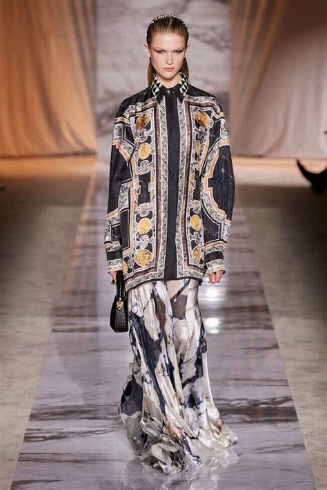 Print Party: Unleash Your Inner Bohemian with Mixed Patterns | Grazia India