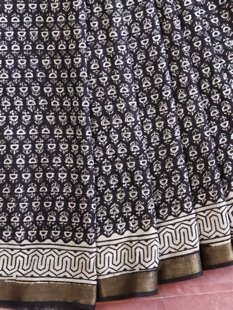 Buy Latest Black Sarees Online