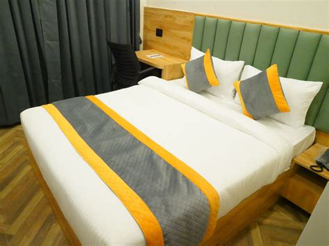 Book Lemonridge Hotels KPHB Hyderabad | Book @ Rs 3300